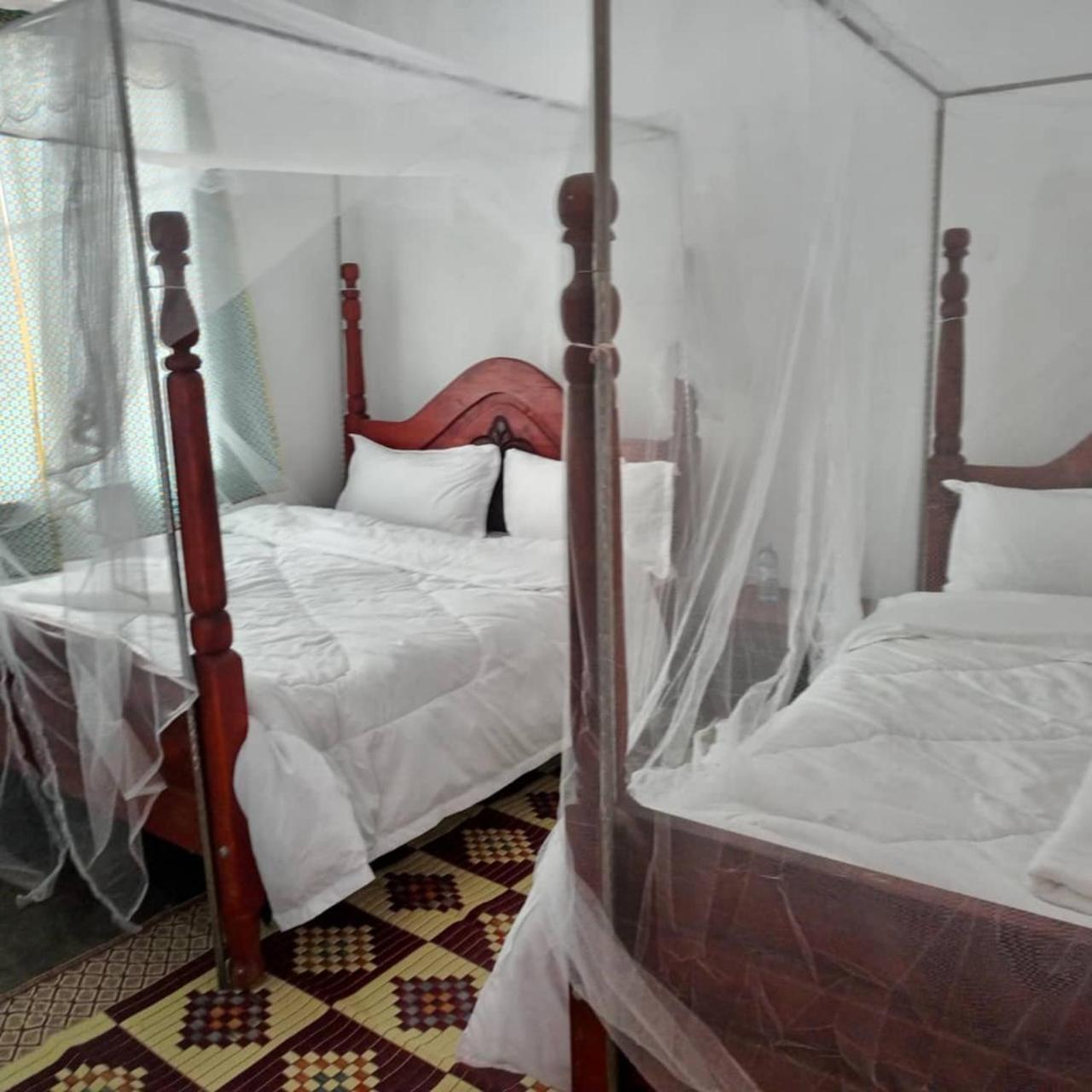 Ruhija Gorilla Guest House Kabale ภายนอก รูปภาพ