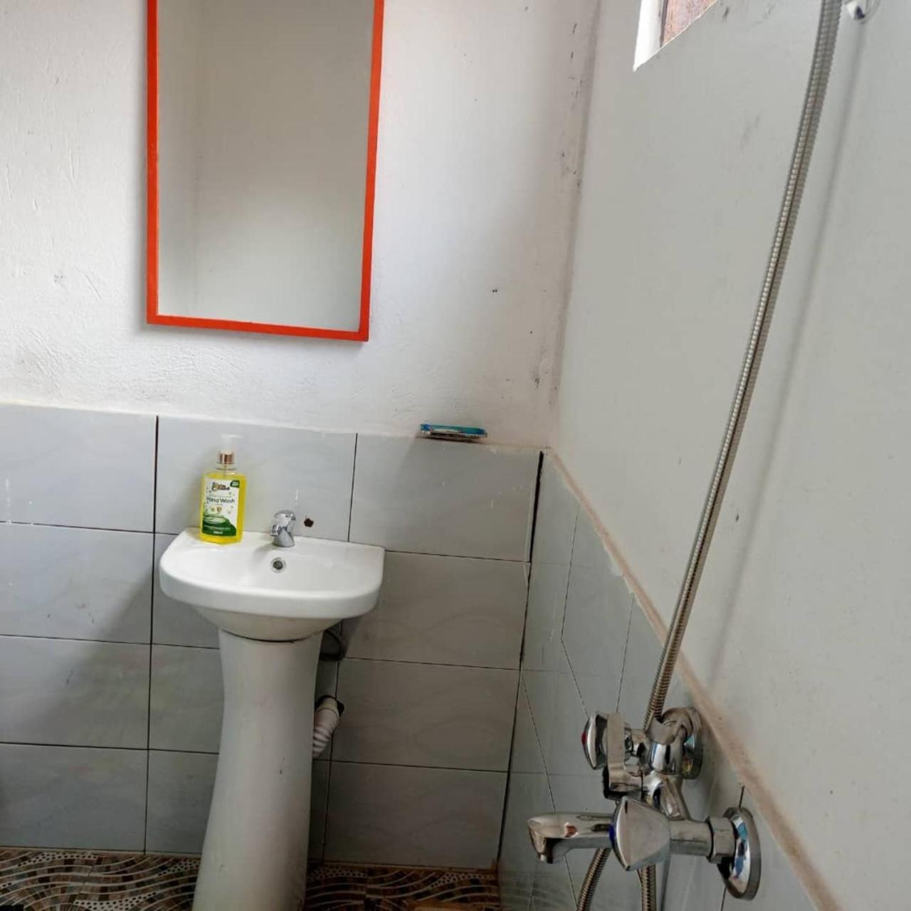 Ruhija Gorilla Guest House Kabale ภายนอก รูปภาพ